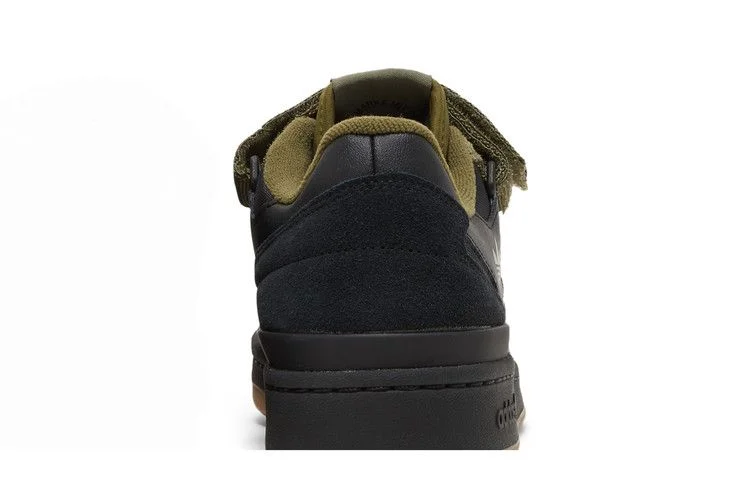 Krossovki-Adidas-Forum-Low-Black-Focus-Olive-6