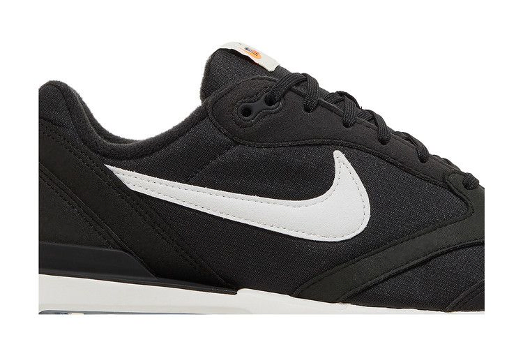 wmns-air-max-dawn-black-summit-white-dc4068-001_01