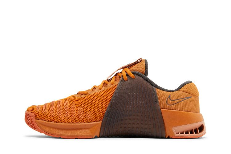 Кроссовки Nike Metcon 9 'Monarch'