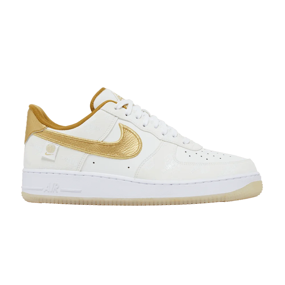 Krossovki-Nike-Air-Force-1-07-LV8-Worldwide-Pack