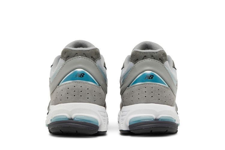 Кроссовки atmos x New Balance 2002R 'Shibuya Rat'