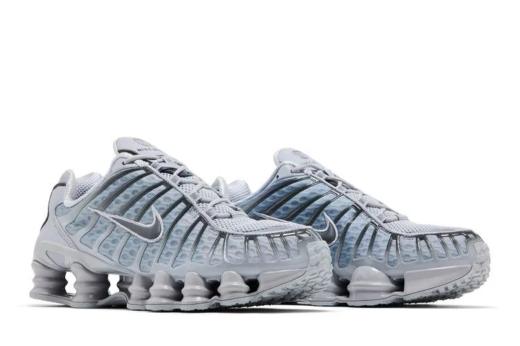 Krossovki-Nike-Shox-TL-Wolf-Grey-Iron-Grey-7