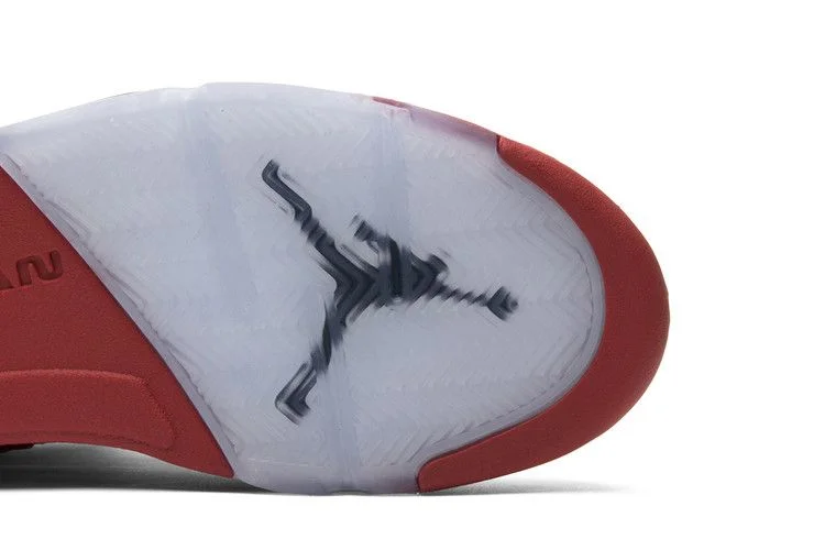 Кроссовки Air Jordan 5 Retro 'Red Suede'