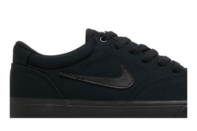 chron-2-canvas-sb-triple-black-dm3494-002_01