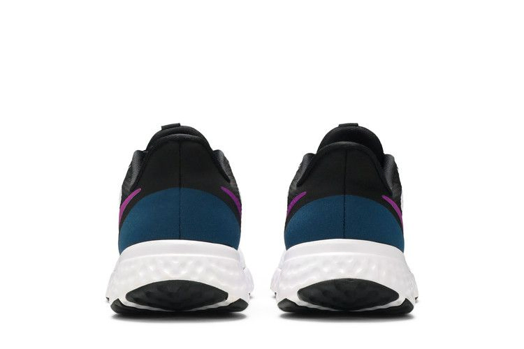wmns-revolution-5-white-valerian-blue-bq3207-102_05