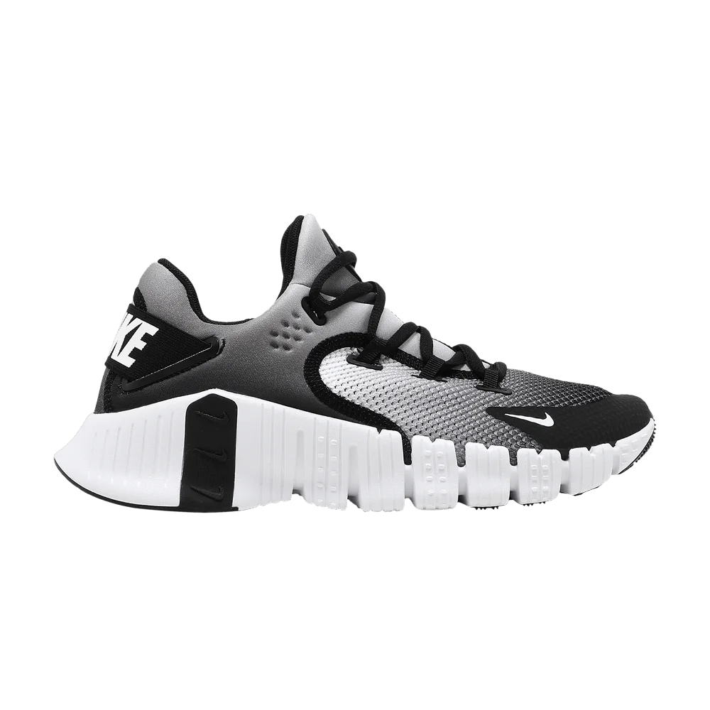 Krossovki-Nike-Wmns-Free-Metcon-4-White-Black