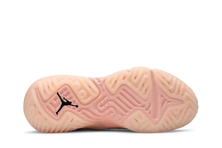 Krossovki-Air-Jordan-Delta-Breathe-Terra-Blush-3