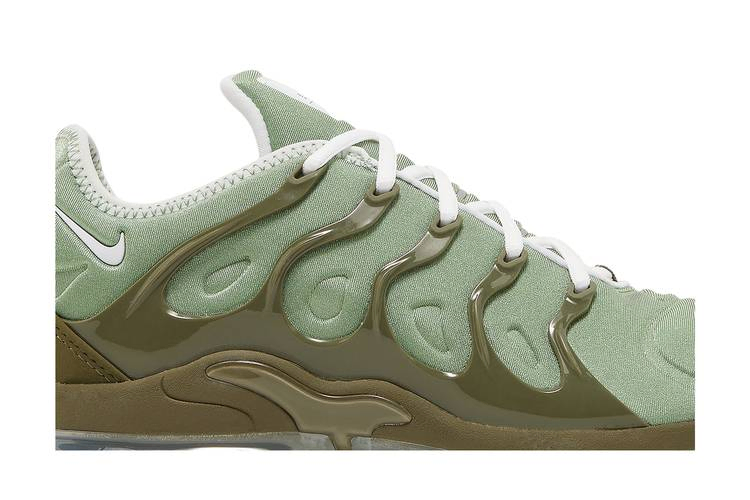 Кроссовки Nike Air VaporMax Plus 'Oil Green'