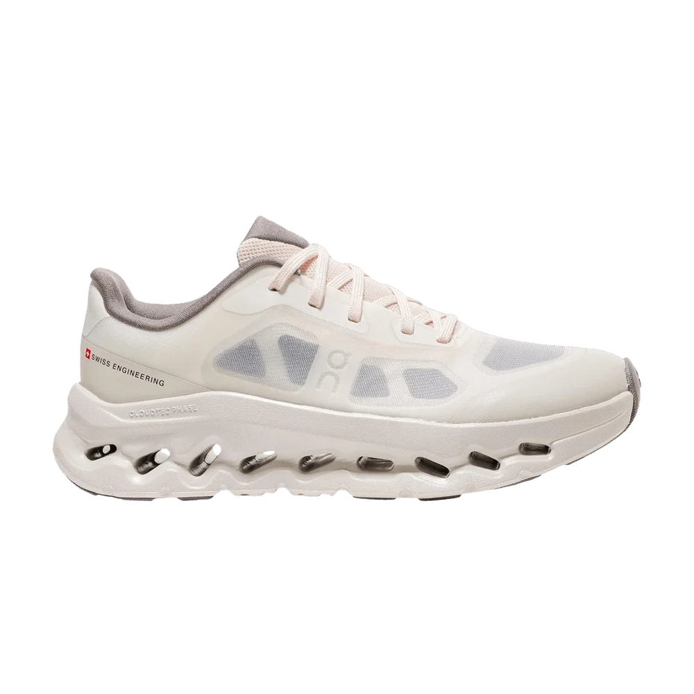 Krossovki-ON-Wmns-Cloudtilt-Remix-Silver-Ivory
