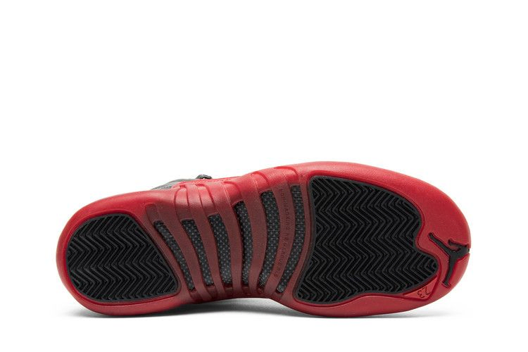 Кроссовки Air Jordan 12 Retro BG 'Flu Game' 2016