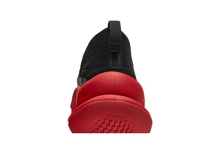 Кроссовки Reebok Pyer Moss x Sculpt 1 'Black Primal Red'