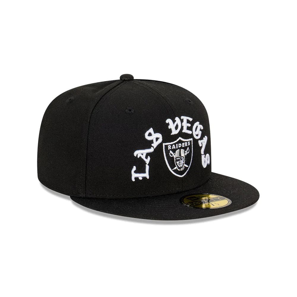New-Era-Las-Vegas-Raiders-Old-English-59FIFTY-NFL-Fitted-Hat-2