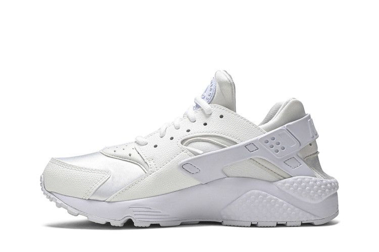 wmns-air-huarache-run-634835-108_02
