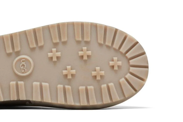 Stampd-x-UGG-Classic-Boot-Camo-4