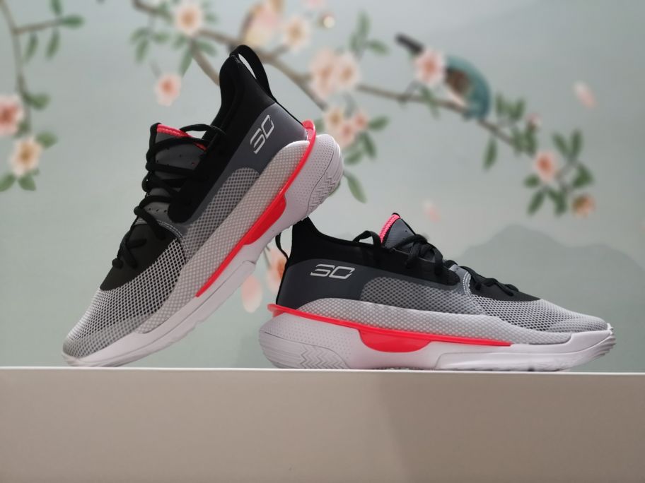Кроссовки Under Armour Curry 7 UNDRTD