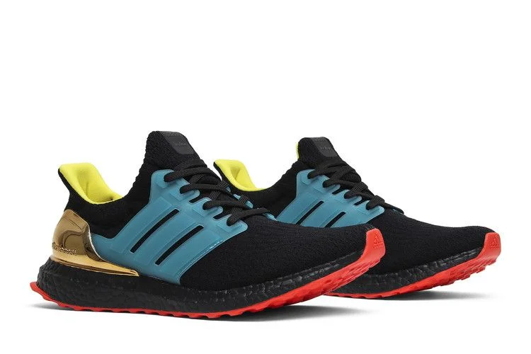 Krossovki-Kolor-x-adidas-UltraBoost-3.0-Kolor-7