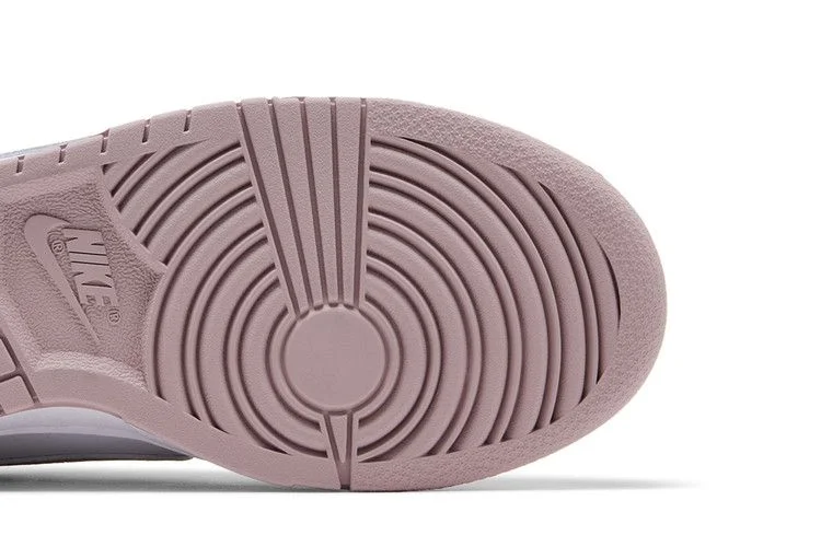 Krossovki-Nike-Wmns-Dunk-Low-Sail-White-Particle-Rose-4