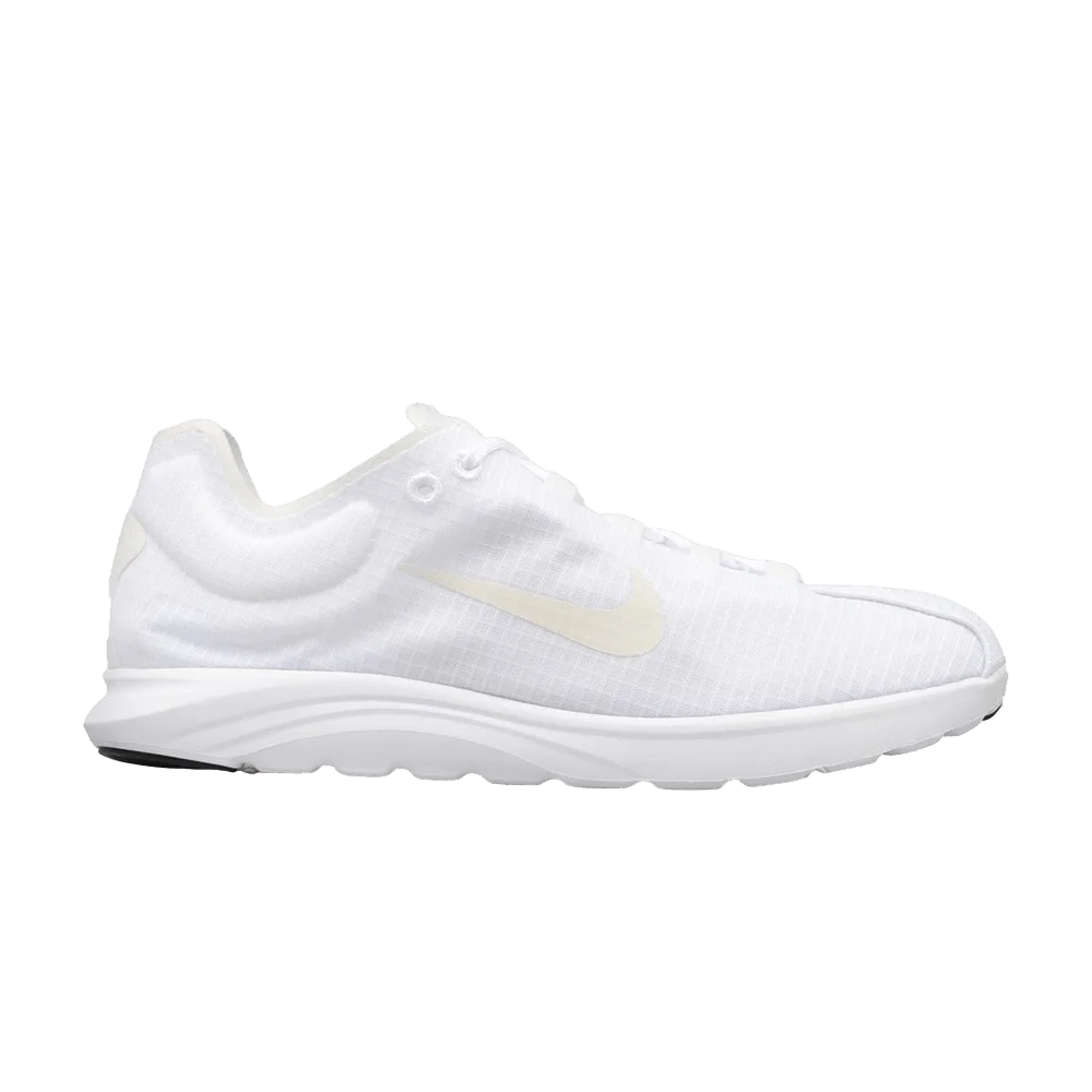 Krossovki-Nike-Wmns-Mayfly-Lite-White