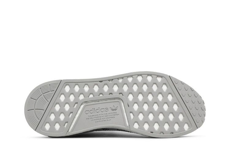 Кроссовки Adidas NMD_R1 'Solid Grey'