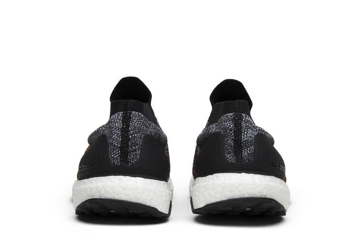 Кроссовки Adidas UltraBoost Laceless 'Black White'