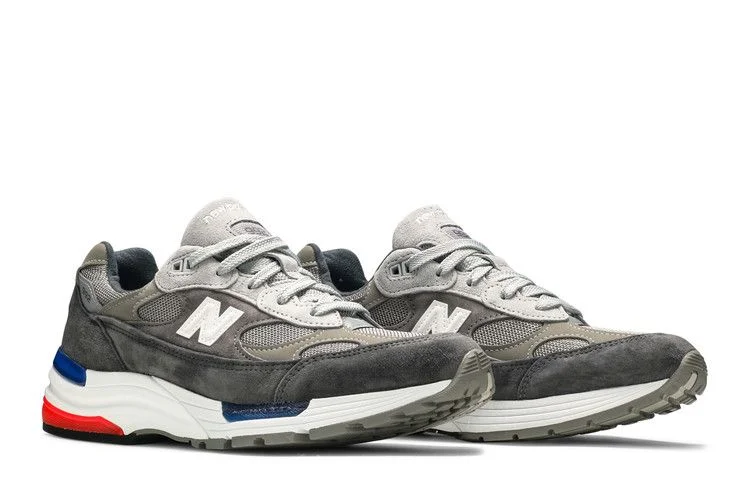 Krossovki-New-Balance-992-Made-in-USA-Grey-Blue-Red-7