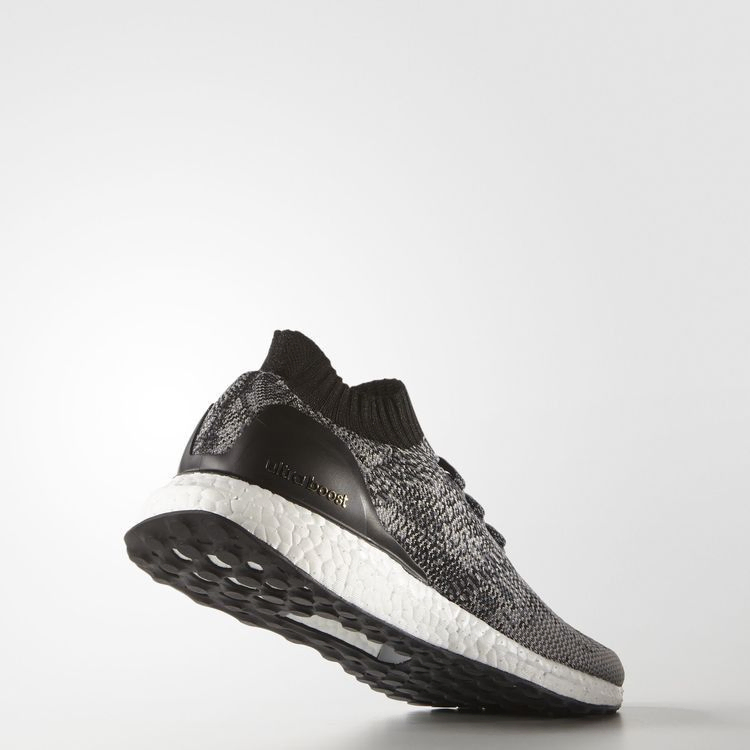 ultra-boost-uncaged-black-bb3904_02