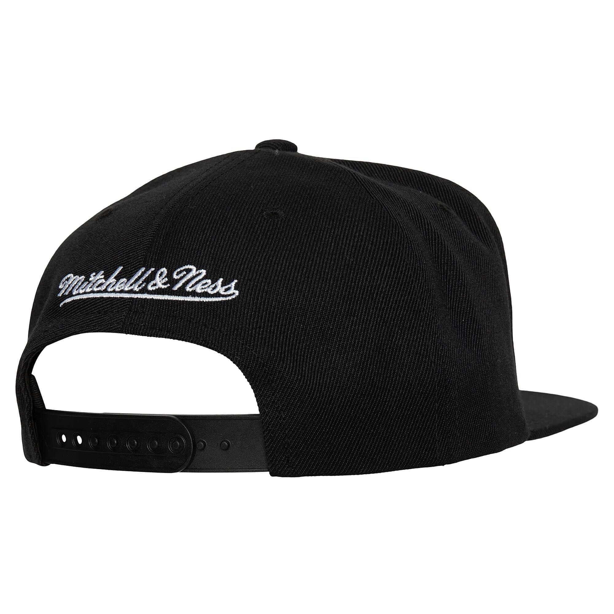 Бейсболка Mitchell & Ness Team Script 2.0 Snapback Indiana Pacers Hat