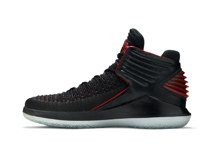 air-jordan-32-mj-day-aa1253-001_02