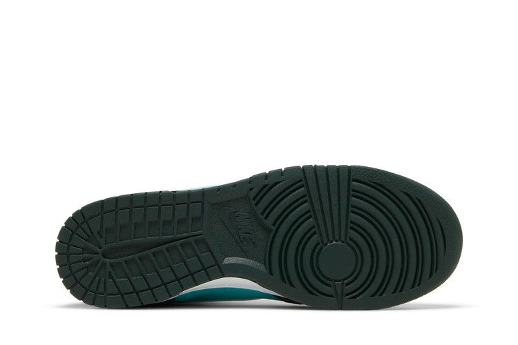 Кроссовки Nike Dunk High SE 'Athletic Club - Pro Green'
