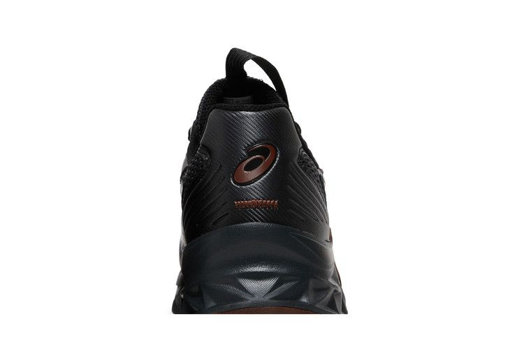 kiko-kostadinov-x-hn2-s-protoblast-chocolate-brown-1201a246-200_06