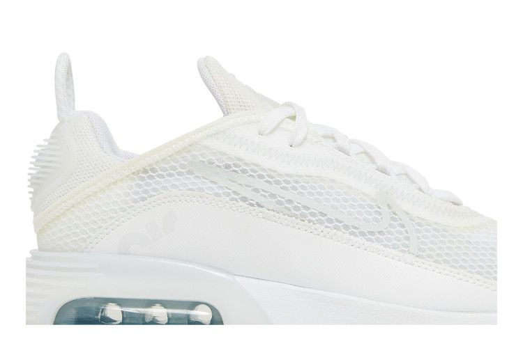 Кроссовки Nike Air Max 2090 GS 'Triple White'