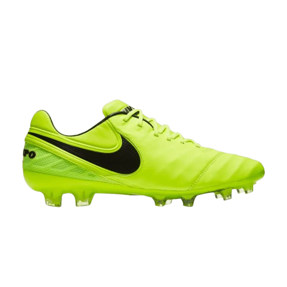 Krossovki-Nike-Tiempo-Legend-6-FG-Cleat
