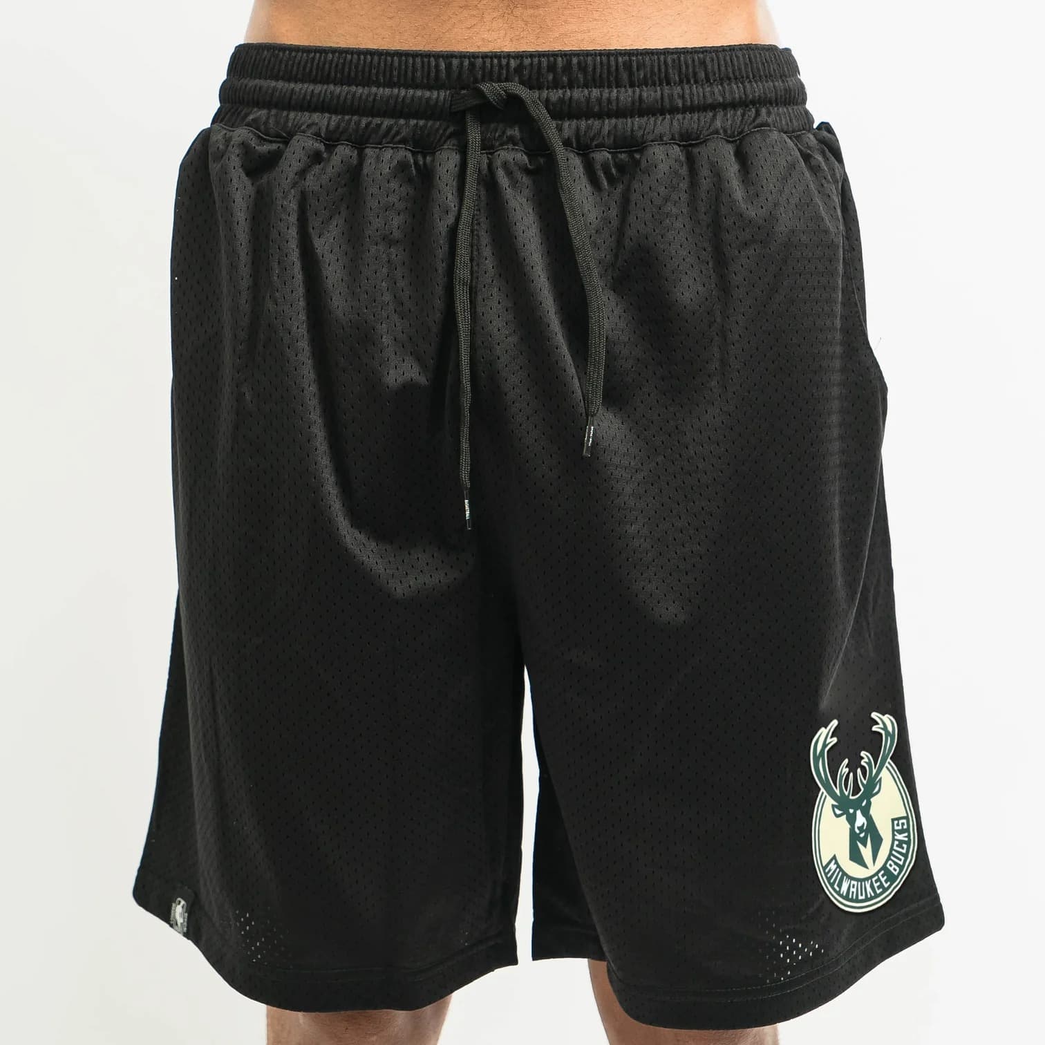 Спортивные шорты Milwaukee Bucks Team Logo NBA Mesh Shorts