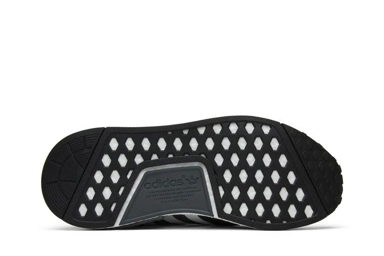 Krossovki-A-Bathing-Ape-x-adidas-NMD_R1-Black-Camo-3