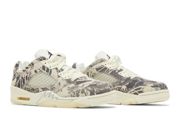Krossovki-Wmns-Air-Jordan-5-Retro-Low-Expression-7
