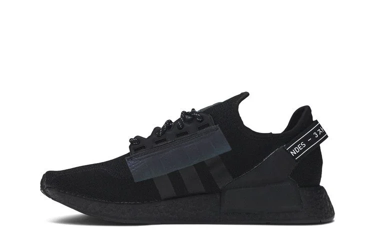 Krossovki-Adidas-NMD_R1-V2-Triple-Black-2