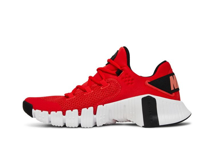 Кроссовки Nike Free Metcon 4 'Chile Red'