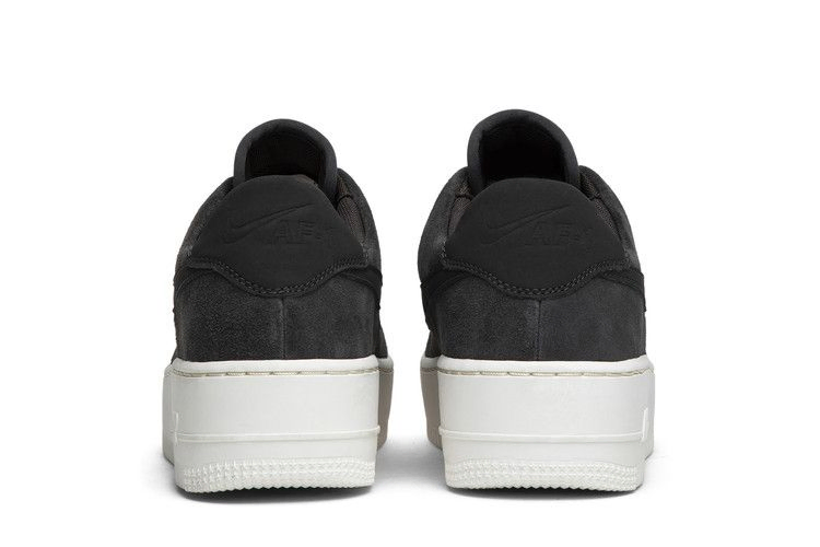 Кроссовки Nike Wmns Air Force 1 Sage Low 'Night'