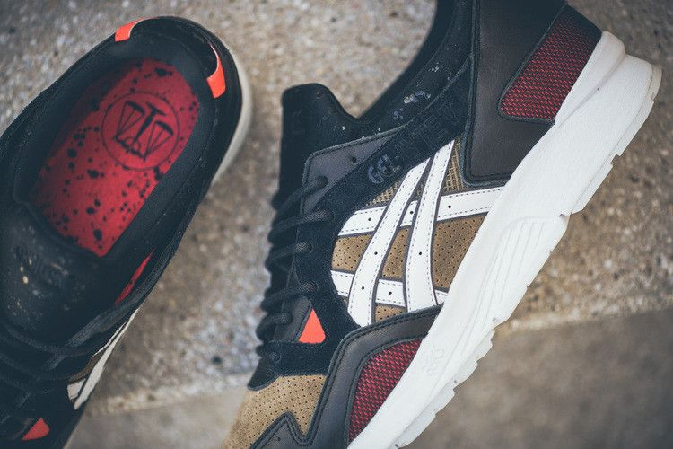 Кроссовки ASICS Highs and Lows x Gel Lyte 5 'Medic'