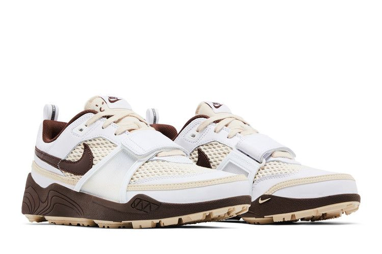 travis-scott-x-zoom-field-jaxx-light-chocolate-hq3073-100_07
