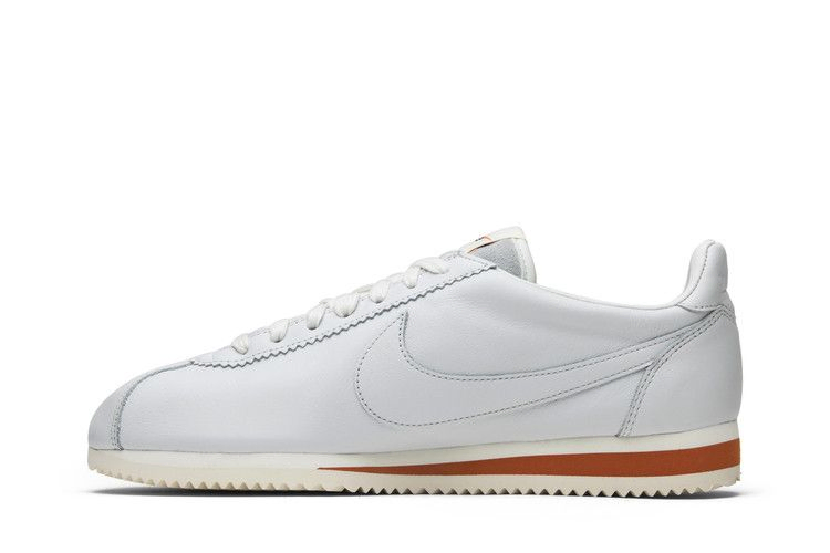 kenny-moore-x-classic-cortez-qs-943088-100_02