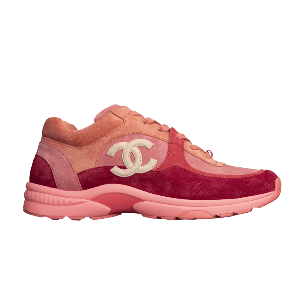 Krossovki-Chanel-CC-Logo-Sneaker-Coral