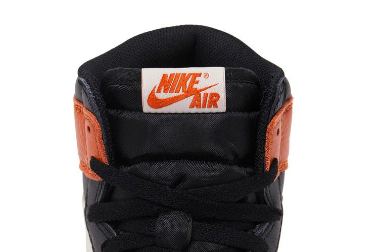 air-jordan-1-retro-high-og-shattered-backboard-2025-dz5485-008_08