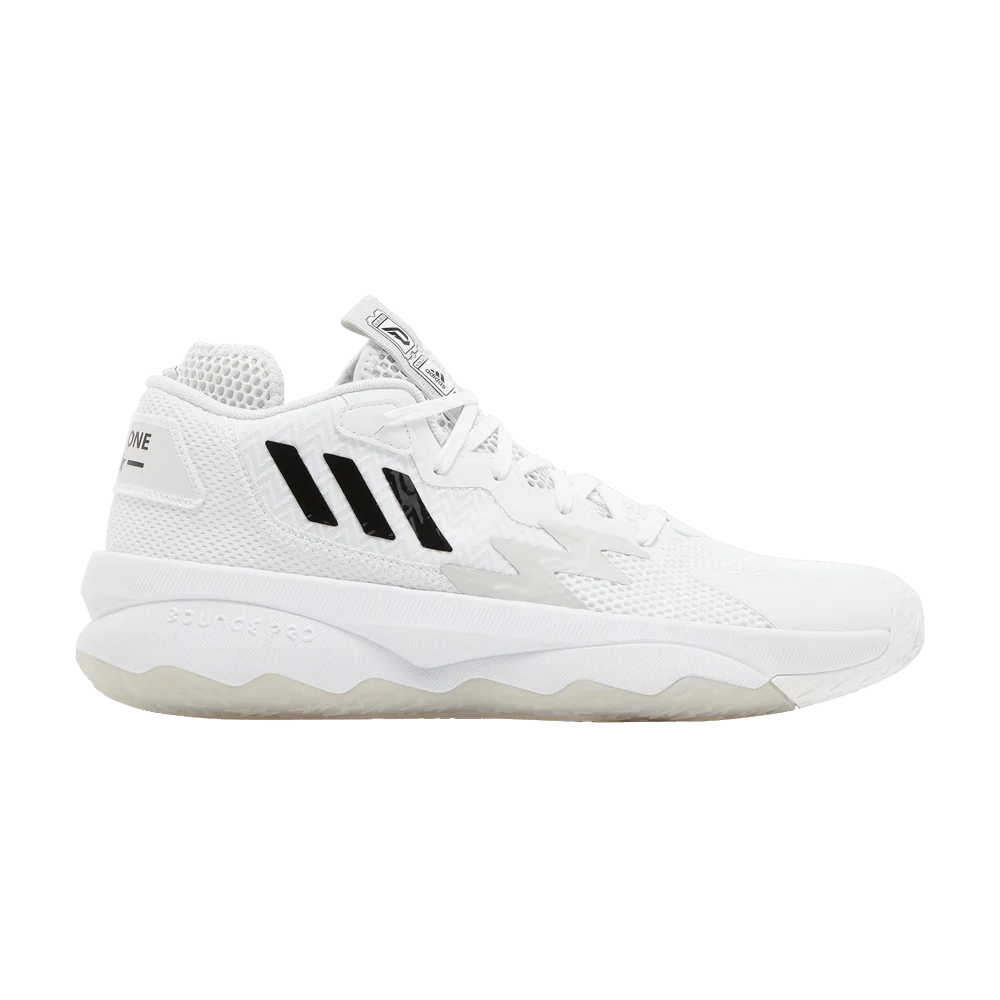 Krossovki-adidas-Dame-8-Admit-One-Cloud-White