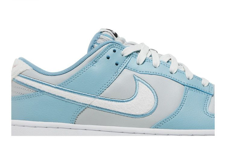 Кроссовки Nike Dunk Low 'Fleece Swoosh - Light Blue'