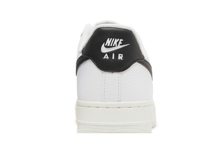 wmns-air-force-1-07-white-black-315115-165_06