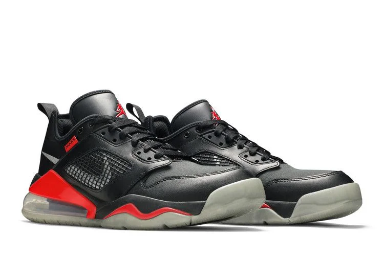 Krossovki-Air-Jordan-Mars-270-Low-Bred-7