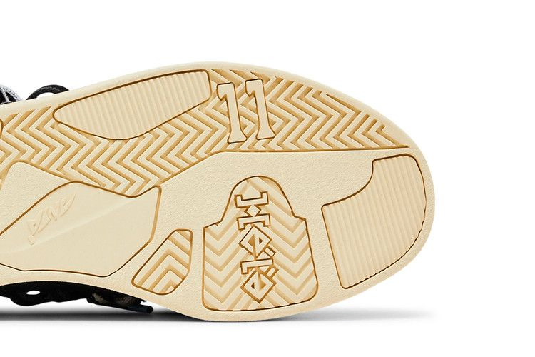 Кроссовки Anta Kai Hélà Style 'Roots Pack - Black'