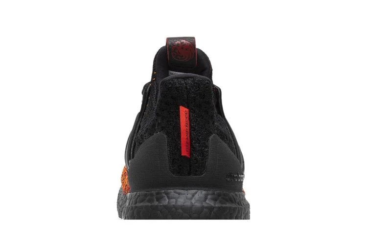 Krossovki-Game-of-Thrones-x-adidas-UltraBoost-4.0-House-Targaryen-Dragons-6