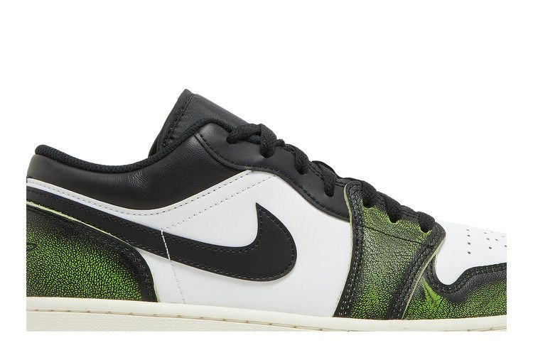 Кроссовки Air Jordan 1 Low SE 'Wear-Away - Electric Green'